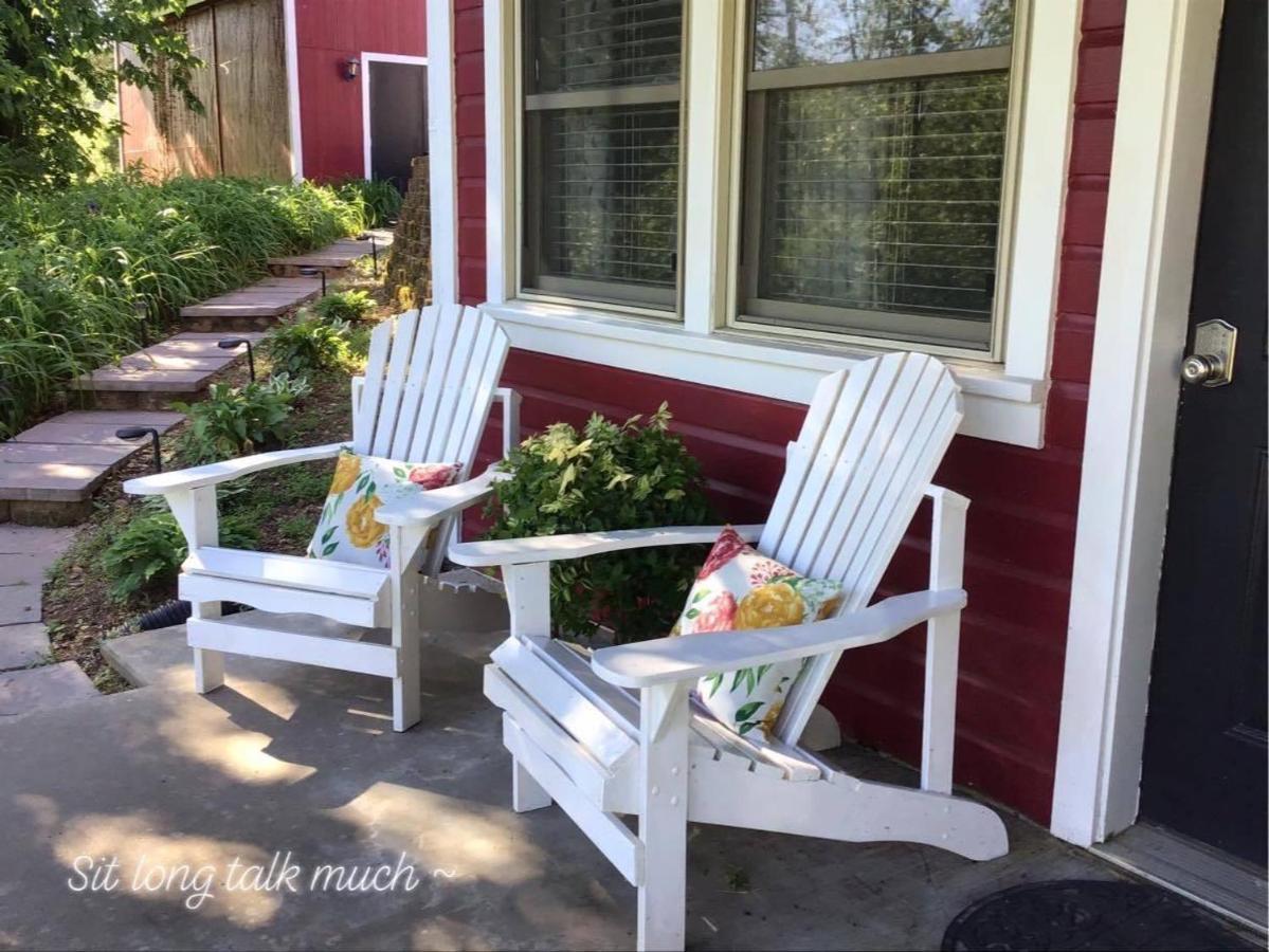 Plain & Fancy Bed & Breakfast Ironton Buitenkant foto